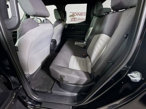 Certified 2025 Toyota Tacoma TRD Sport AWD/4WD image 29