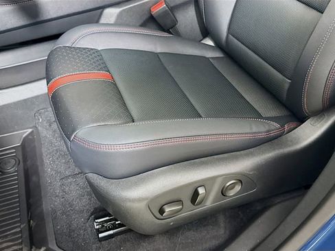 New 2026 Chevrolet Traverse RS image 20