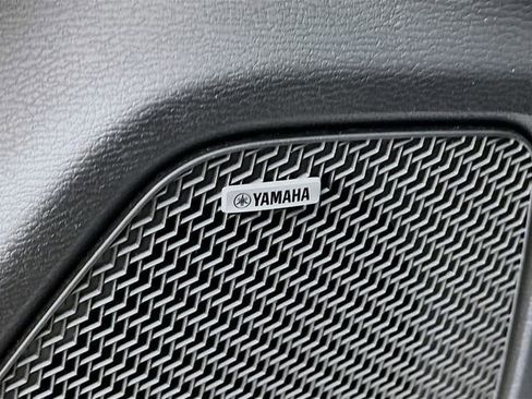 Used 2025 Mitsubishi Outlander SE image 33