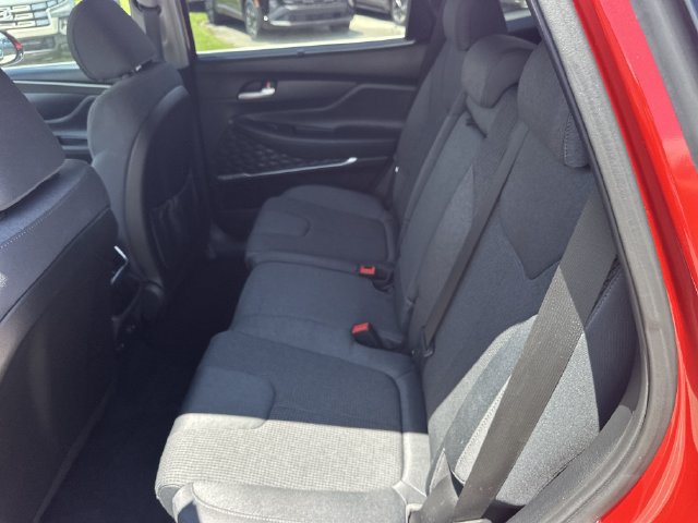 Used 2019 Hyundai Santa Fe SEL FWD image 17
