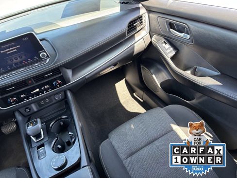 Certified 2025 Nissan Rogue SV AWD/4WD image 16