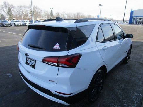 Used 2022 Chevrolet Equinox RS image 5