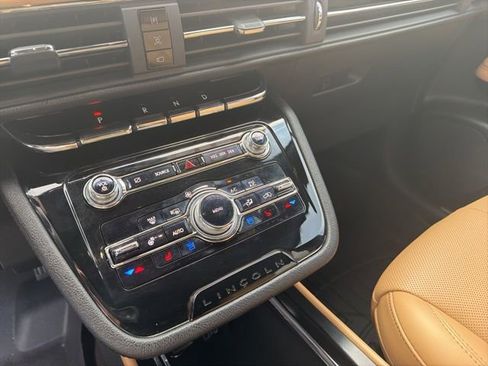 Used 2021 Lincoln Corsair Reserve w/ Equipment Group 201A image 17