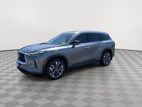 Used 2024 INFINITI QX60 Luxe AWD/4WD image 3