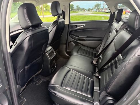 Certified 2024 Ford Edge SEL w/ Convenience Package AWD/4WD image 8