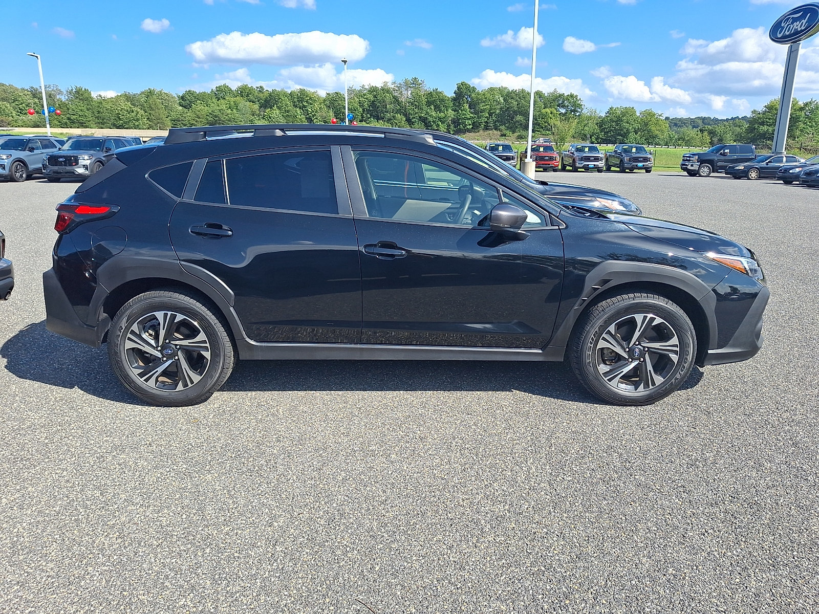Used 2024 Subaru Crosstrek 2.0i Premium AWD/4WD image 9
