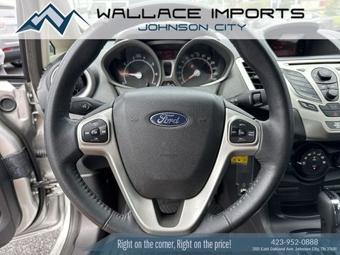 Used 2012 Ford Fiesta SES FWD image 25
