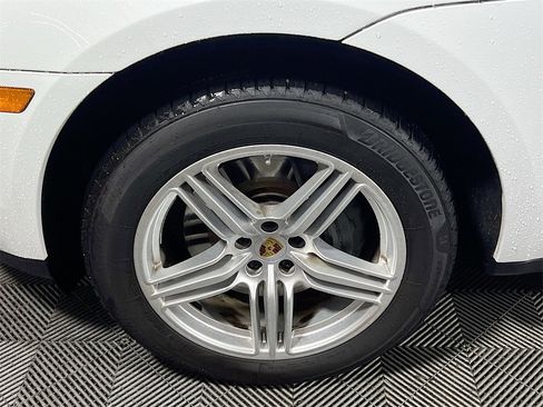 Used 2020 Porsche Macan S image 33