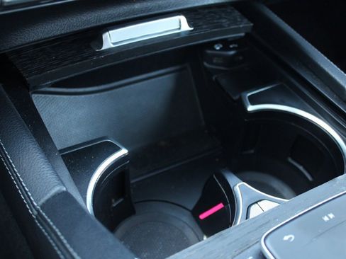 Used 2022 Mercedes-Benz GLE 350 image 21