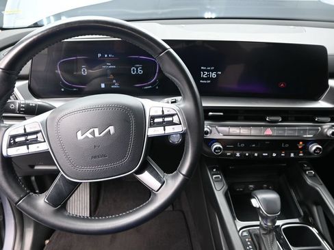 Used 2023 Kia Telluride S w/ S Sunroof Package FWD image 22