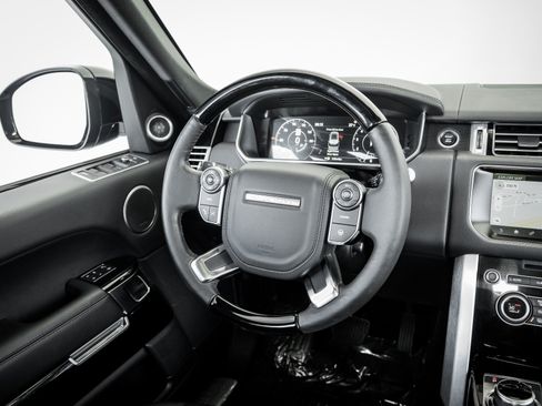 Used 2017 Land Rover Range Rover HSE AWD/4WD image 24