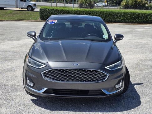 Used 2019 Ford Fusion Titanium FWD image 2