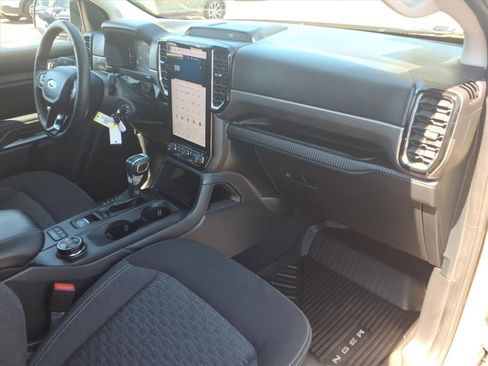 Certified 2025 Ford Ranger XLT w/ Equipment Group 301A High image 10