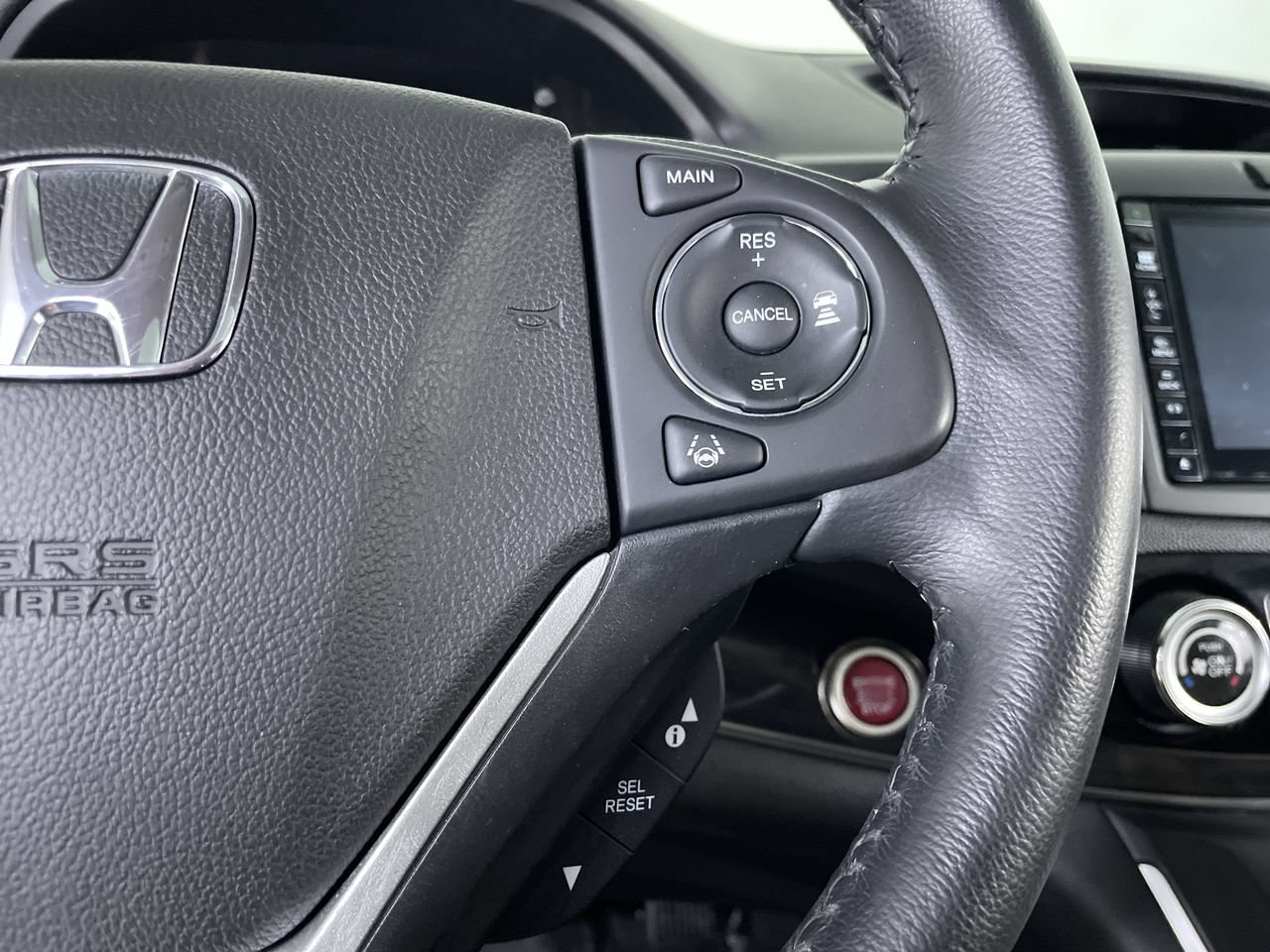 Used 2016 Honda CR-V Touring image 31