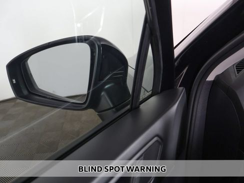 Used 2023 Volkswagen Tiguan S FWD image 3