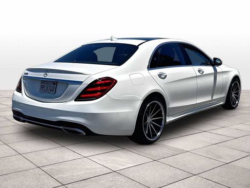 Used 2018 Mercedes-Benz S 560 Sedan image 15
