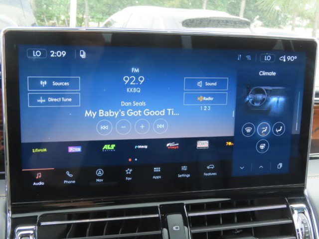 Used 2024 Lincoln Navigator Black Label AWD/4WD image 30