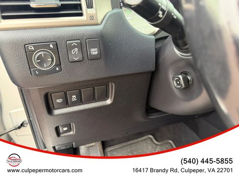 Used 2016 Lexus GX 460 w/ Premium Package image 22