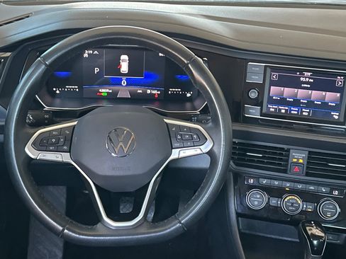 Certified 2024 Volkswagen Jetta SE FWD image 14