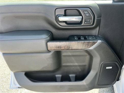 Certified 2022 GMC Sierra 2500 Denali w/ Denali Ultimate Package image 23