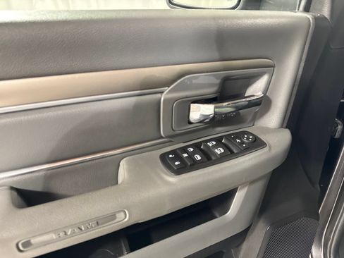 Used 2017 RAM 1500 Big Horn AWD/4WD image 16