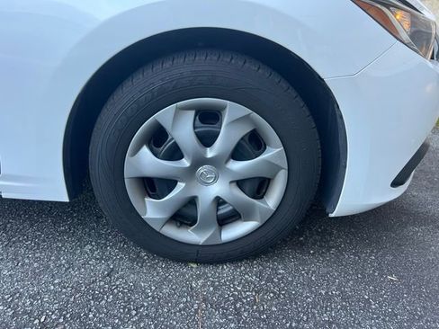 Used 2016 MAZDA MAZDA3 i Sport image 30