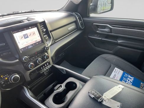Used 2022 RAM 1500 Big Horn AWD/4WD image 31