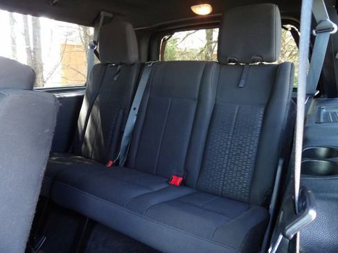 Used 2015 Ford Expedition EL XLT RWD image 8