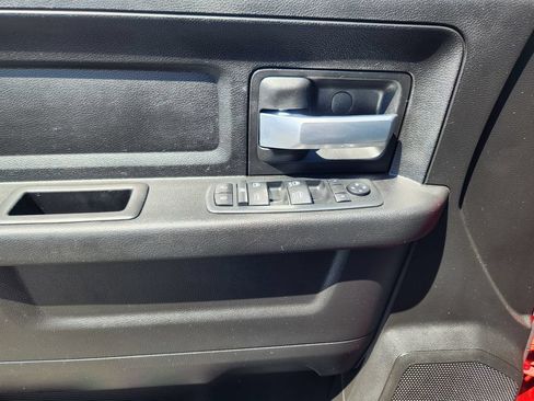Used 2019 RAM 2500 Tradesman w/ Chrome Appearance Group AWD/4WD image 30