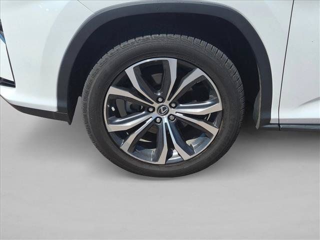 Used 2018 Lexus RX 450hL Premium w/ Premium Package AWD/4WD image 16