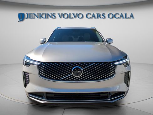 New 2026 Volvo XC90 B6 Plus image 3