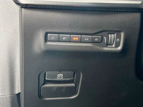 Used 2025 Jeep Wagoneer S Limited image 11