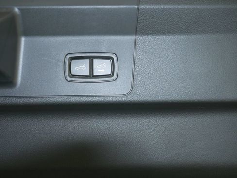 Certified 2025 Porsche Panamera Turbo AWD/4WD image 21
