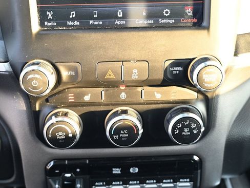 Used 2020 RAM 2500 Big Horn w/ Level 1 Equipment Group image 28