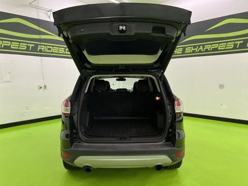 Used 2015 Ford Escape Titanium w/ Equipment Group 301A AWD/4WD image 9