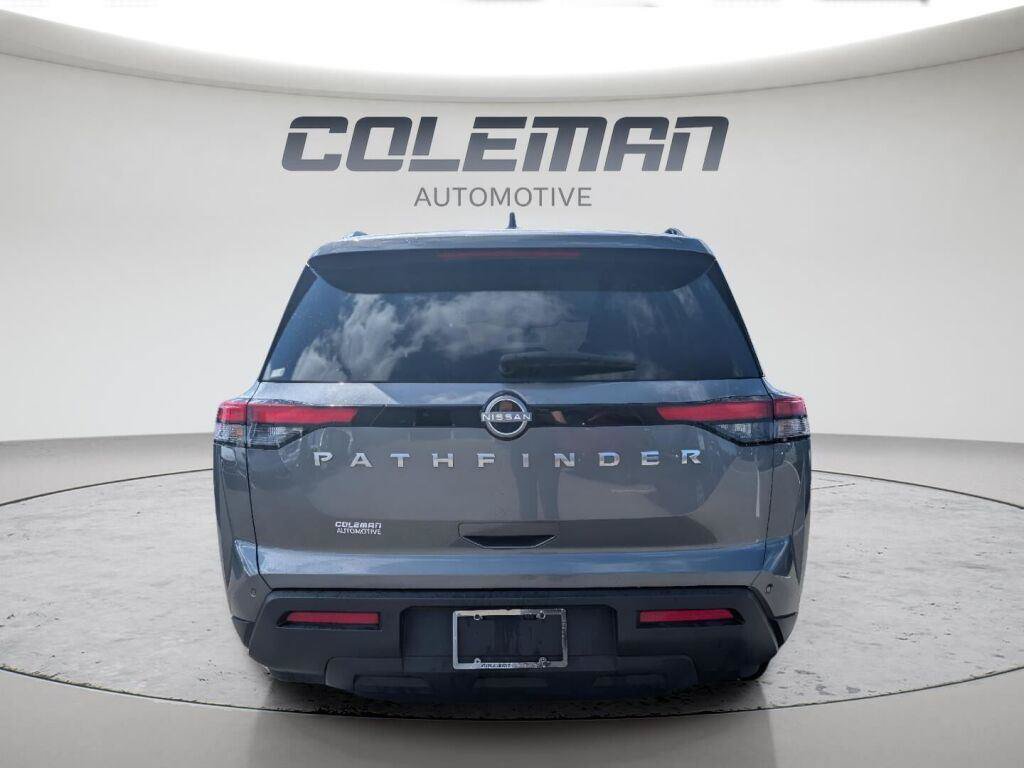 Used 2025 Nissan Pathfinder SV FWD image 25