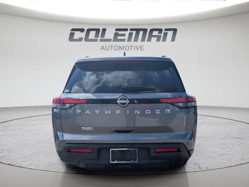 Used 2025 Nissan Pathfinder SV FWD image 25