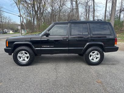 Used 2000 Jeep Cherokee Sport