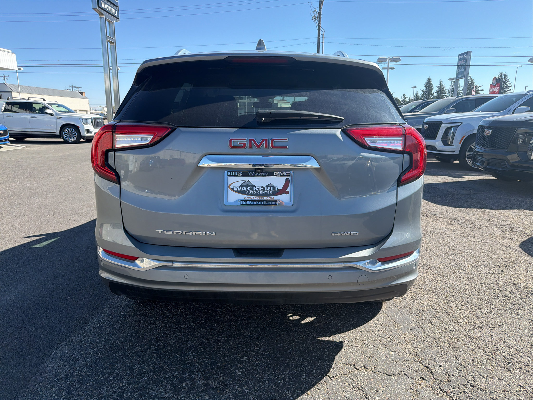Used 2023 GMC Terrain Denali AWD/4WD image 4