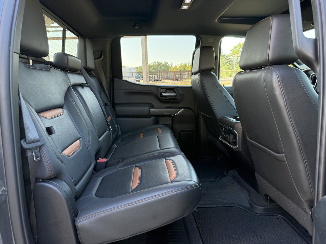 Used 2021 GMC Sierra 1500 AT4 w/ AT4 Premium Package AWD/4WD image 19