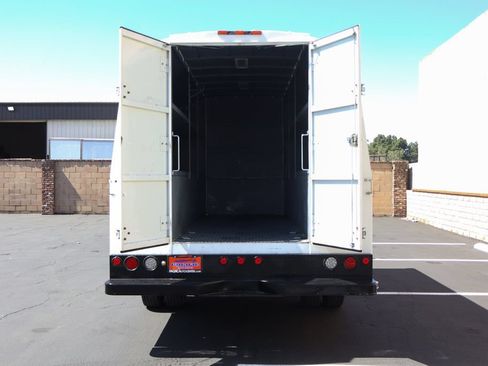 Used 2021 Ford F450 XL w/ Power Equipment Group RWD image 8