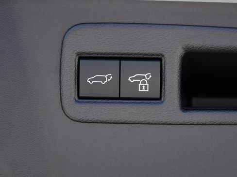 New 2026 Toyota C-HR AWD/4WD image 15