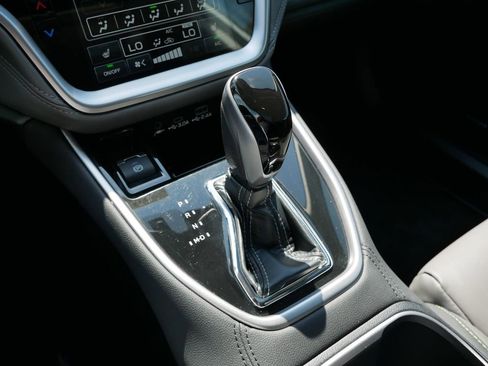 Used 2024 Subaru Outback Onyx Edition image 24