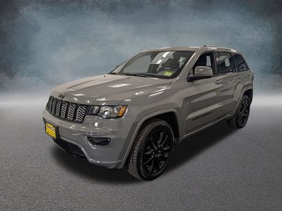 Used 2020 Jeep Grand Cherokee Altitude