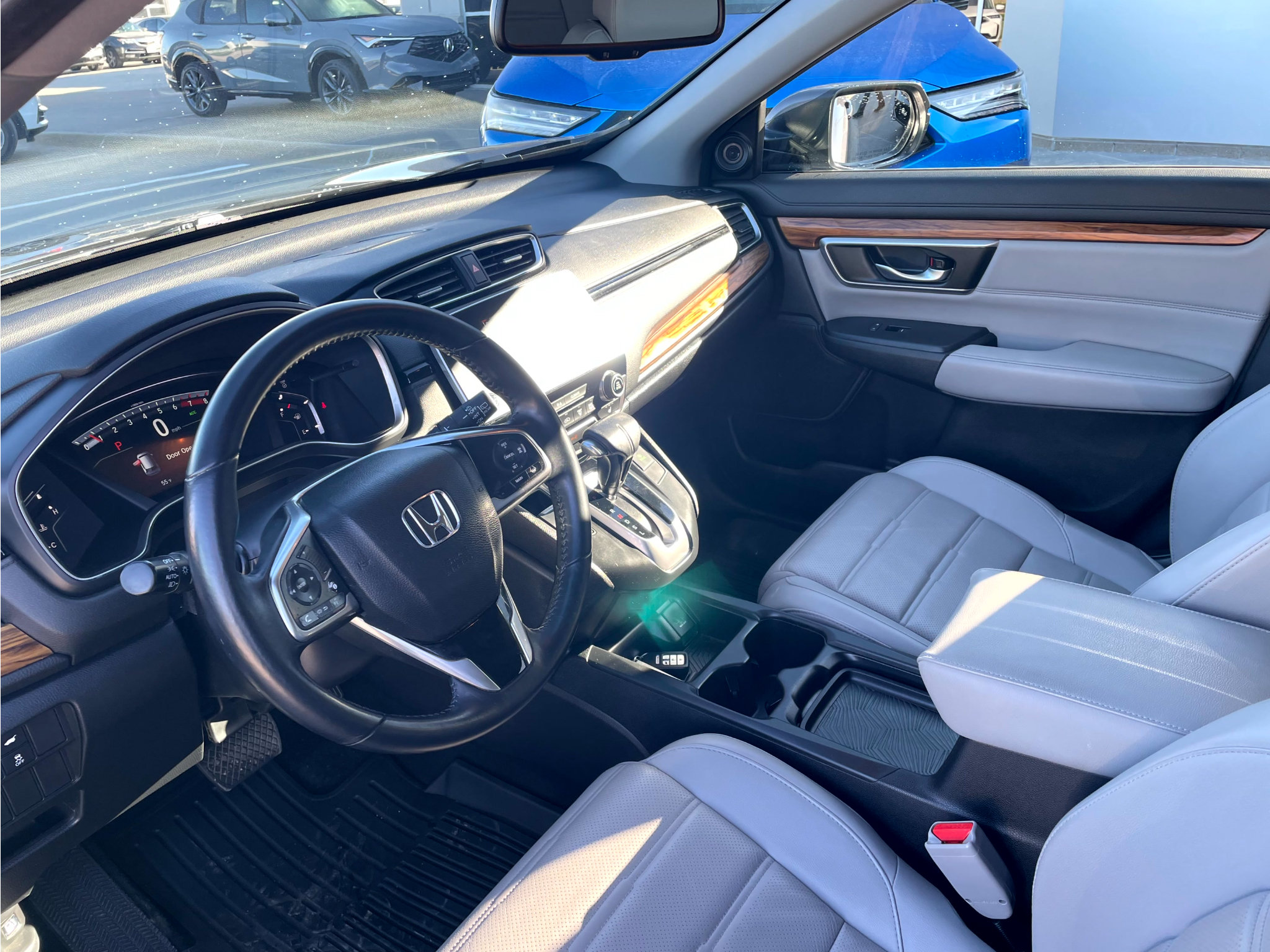 Used 2018 Honda CR-V Touring image 11