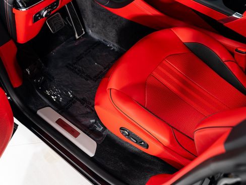 Used 2025 Aston Martin DBX 707 image 12