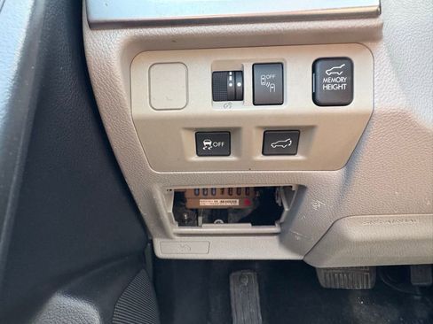 Used 2018 Subaru Forester 2.5i Limited AWD/4WD image 34