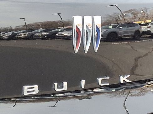 Used 2024 Buick Encore GX Preferred image 29