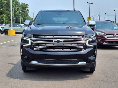 Used 2022 Chevrolet Suburban Premier AWD/4WD image 27