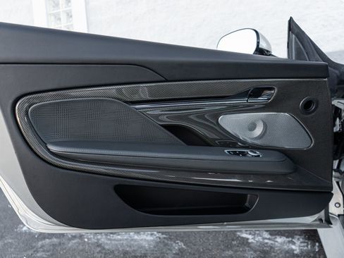 Used 2026 Aston Martin DB12 Coupe RWD image 24